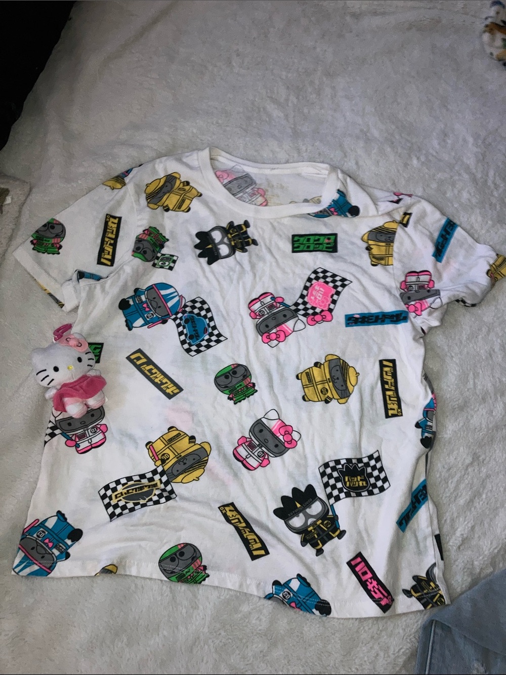Hello Kitty x White Graphic Tee - Multicolor